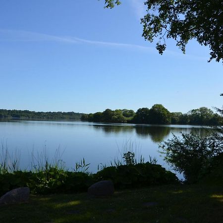 Ferienwohnung Am See Еутин Екстериор снимка