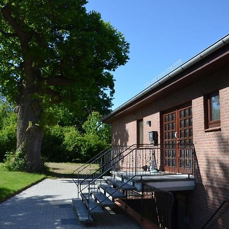 Ferienwohnung Am See Еутин Екстериор снимка