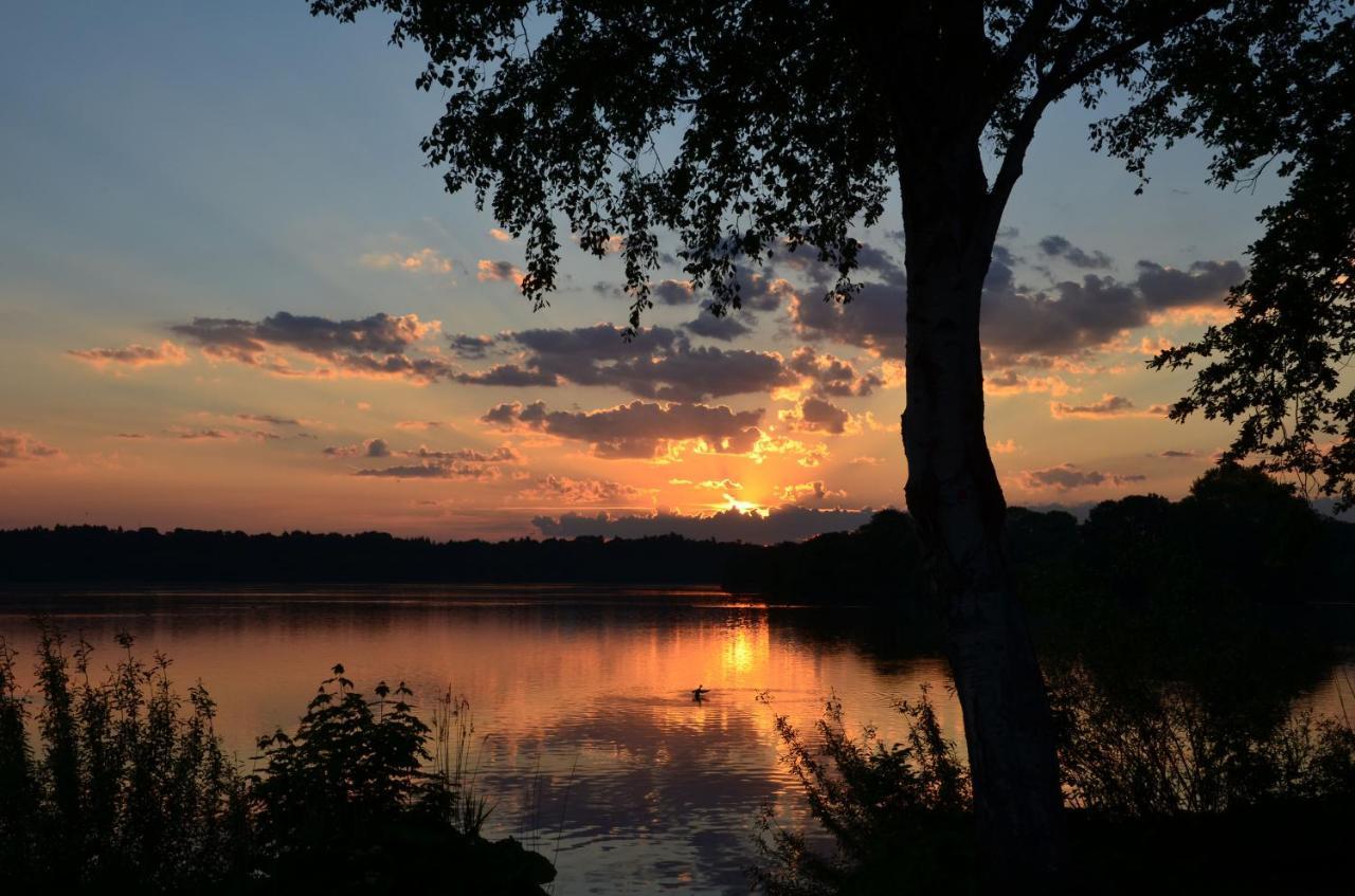 Ferienwohnung Am See Еутин Екстериор снимка